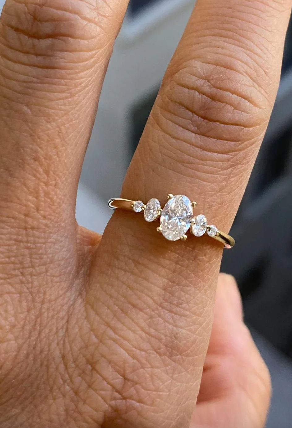 Pebble Ring With Oval Diamond